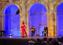 Saltares, el perfecto solista en la primera de 'Tres a Compás' del Festival de Flamenco de Almería