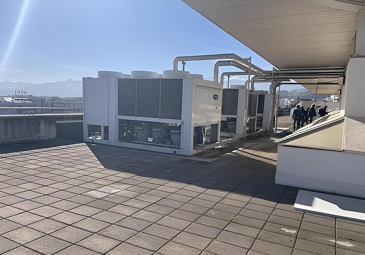 La UGR renueva el sistema de climatización de la ETSI de Caminos, Canales y Puertos