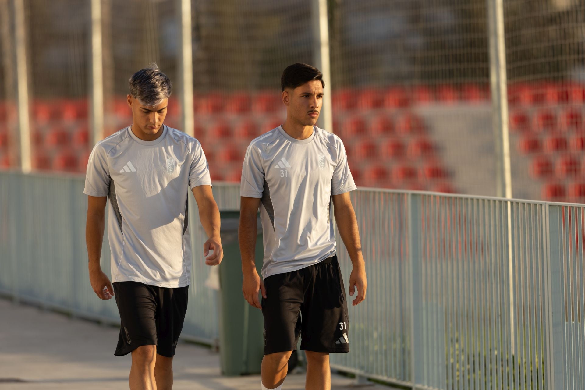 El primer entrenamiento de la pretemporada del Granada, en imágenes