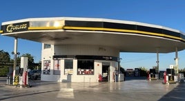 Carrefour abre un nuevo supermercado en Granada.