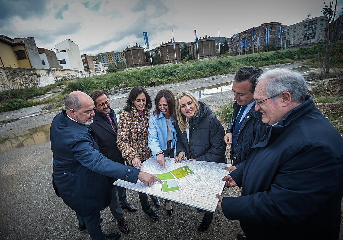 Presentación de construcción de VPO en Granada en una imagen de archivo.