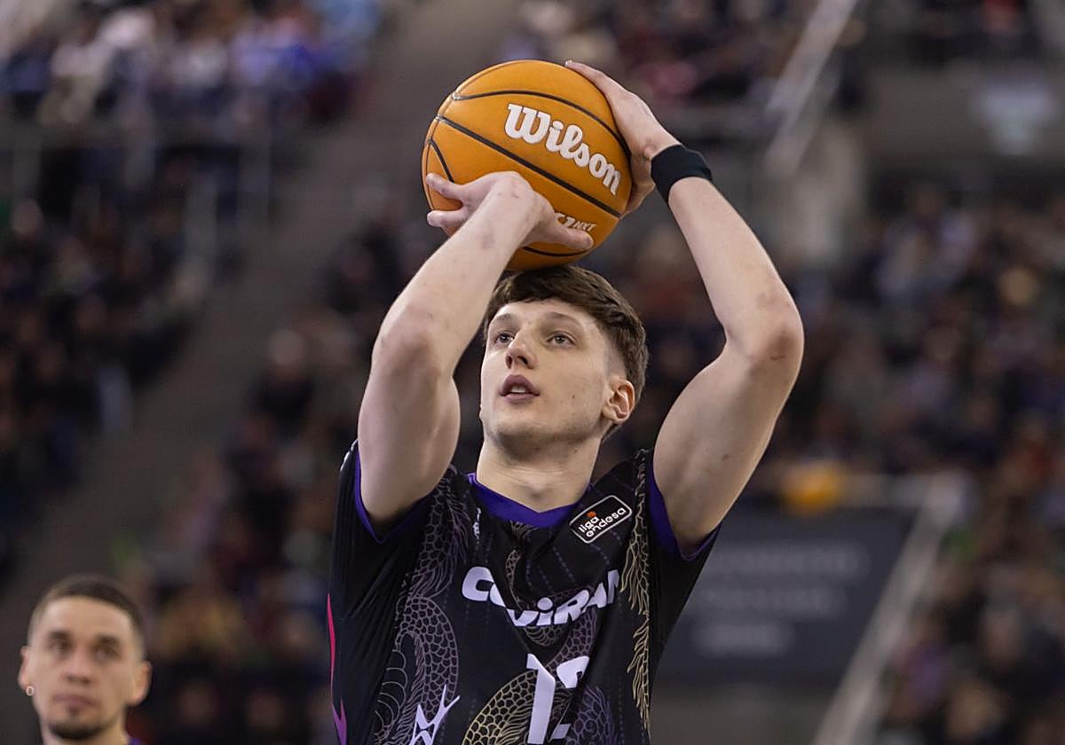 Agustín Ubal, en un partido.