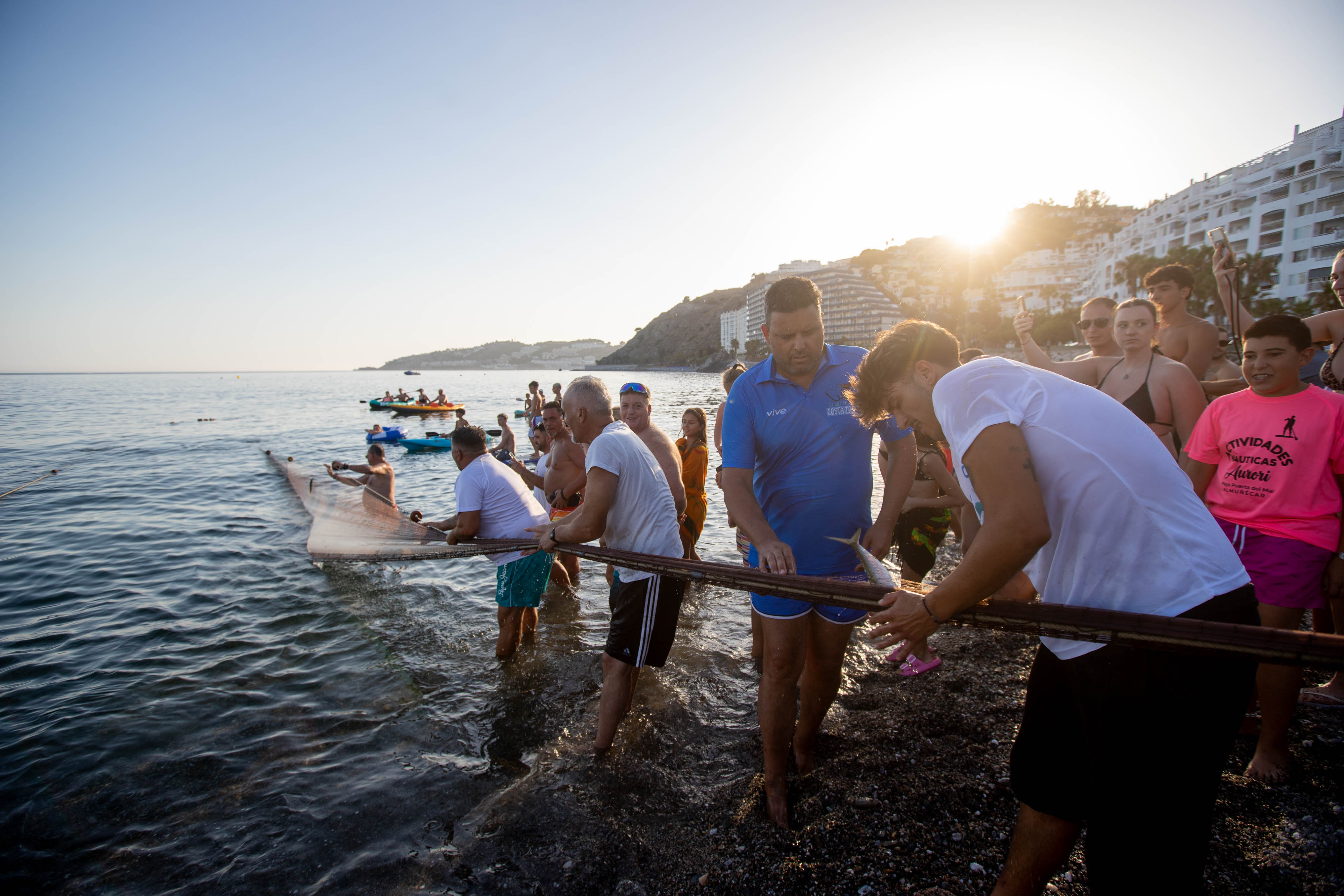 Almuñécar recupera un arte de pesca extinguido