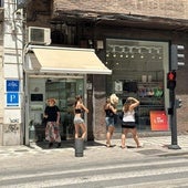 Las calles de Granada 'arden' en este miércoles de aviso naranja.