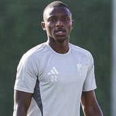 Hongla y Trigueros, durante un entrenamiento esta pretemporada.