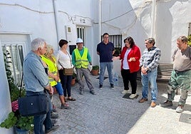 Visita a una obra realizada en Serón a través del PFEA.