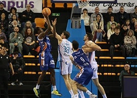 El Covirán, con un ojo en México para resolver el futuro de Travis Munnings