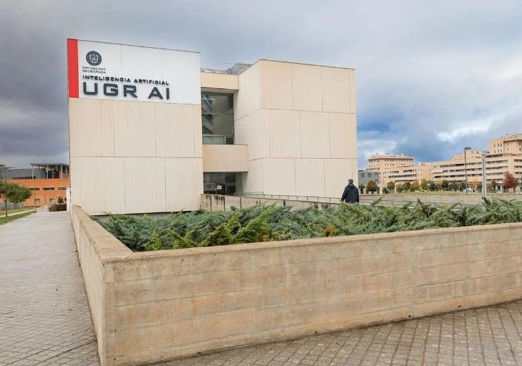 La Junta dice que resolverá el recurso del grado en IA en la UGR este mes de julio