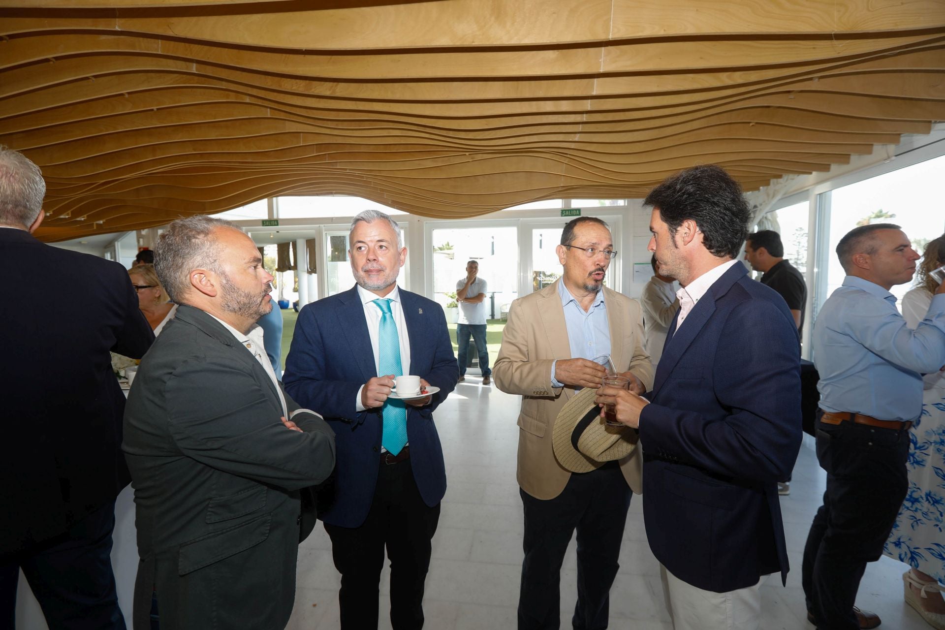 Mirar al futuro desde Playa Granada