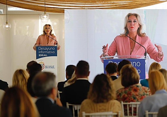 La consejera de Economía Carolina España durante su intervención en Motril.