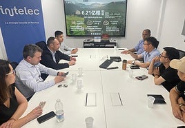 Reunión mantenida con los representantes de la empresa Tianneng.