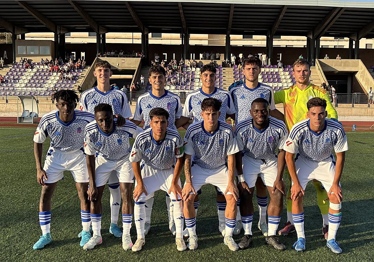 El once inicial del Recreativo Granada en Loja.