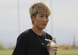 La portera Chika Hirao, en la Ciudad Deportiva del Granada.
