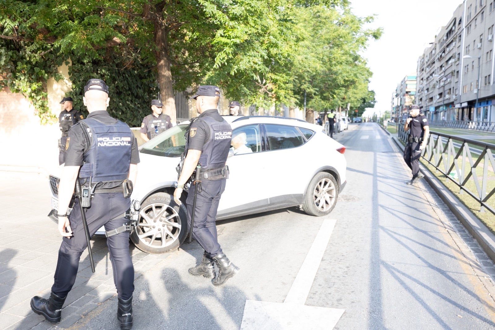 Las imágenes de Juana Rivas y Arcuri en los juzgados de La Caleta