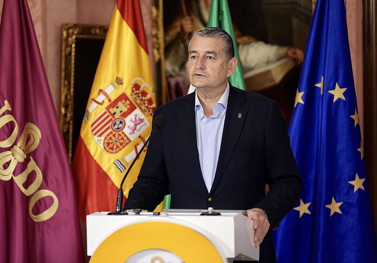 El consejero de la Presidencia, Interior, Diálogo Social y Simplificación Administrativa de la Junta de Andalucía, Antonio Sanz.