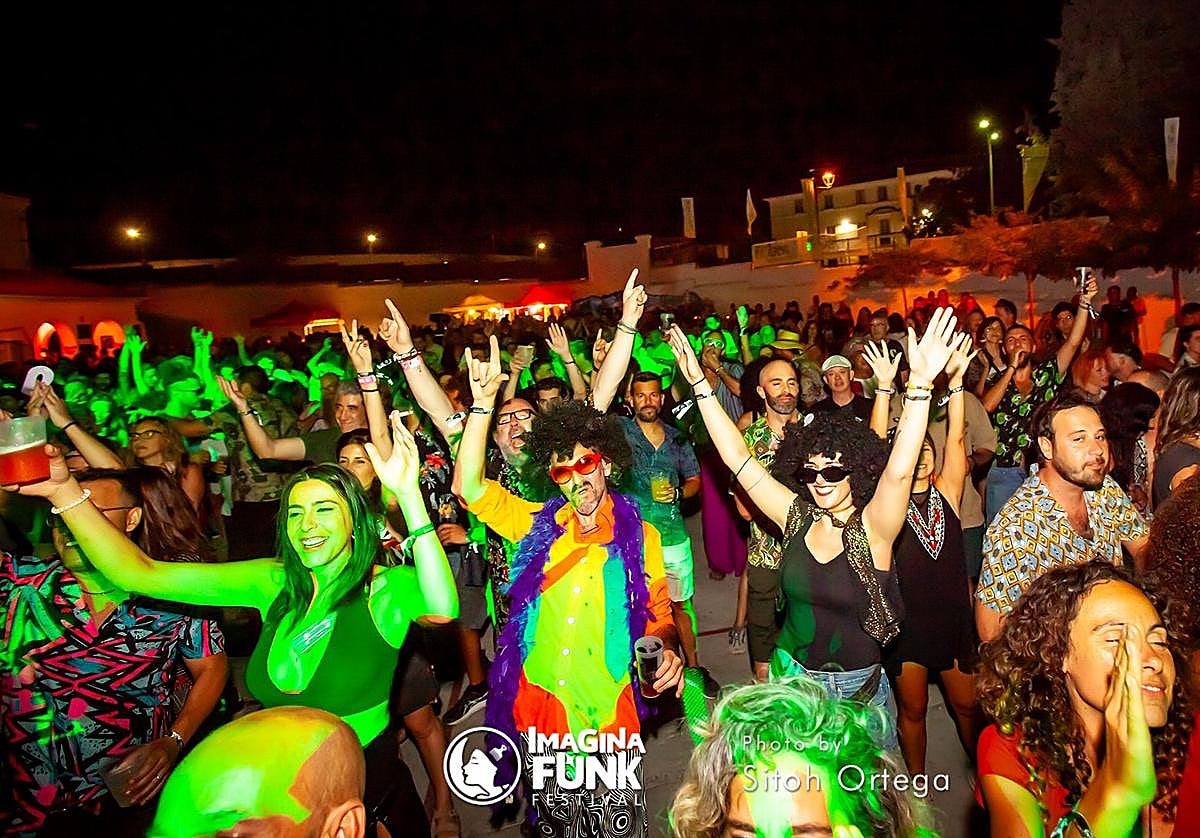 Público en una edición anterior de Imagina Funk.