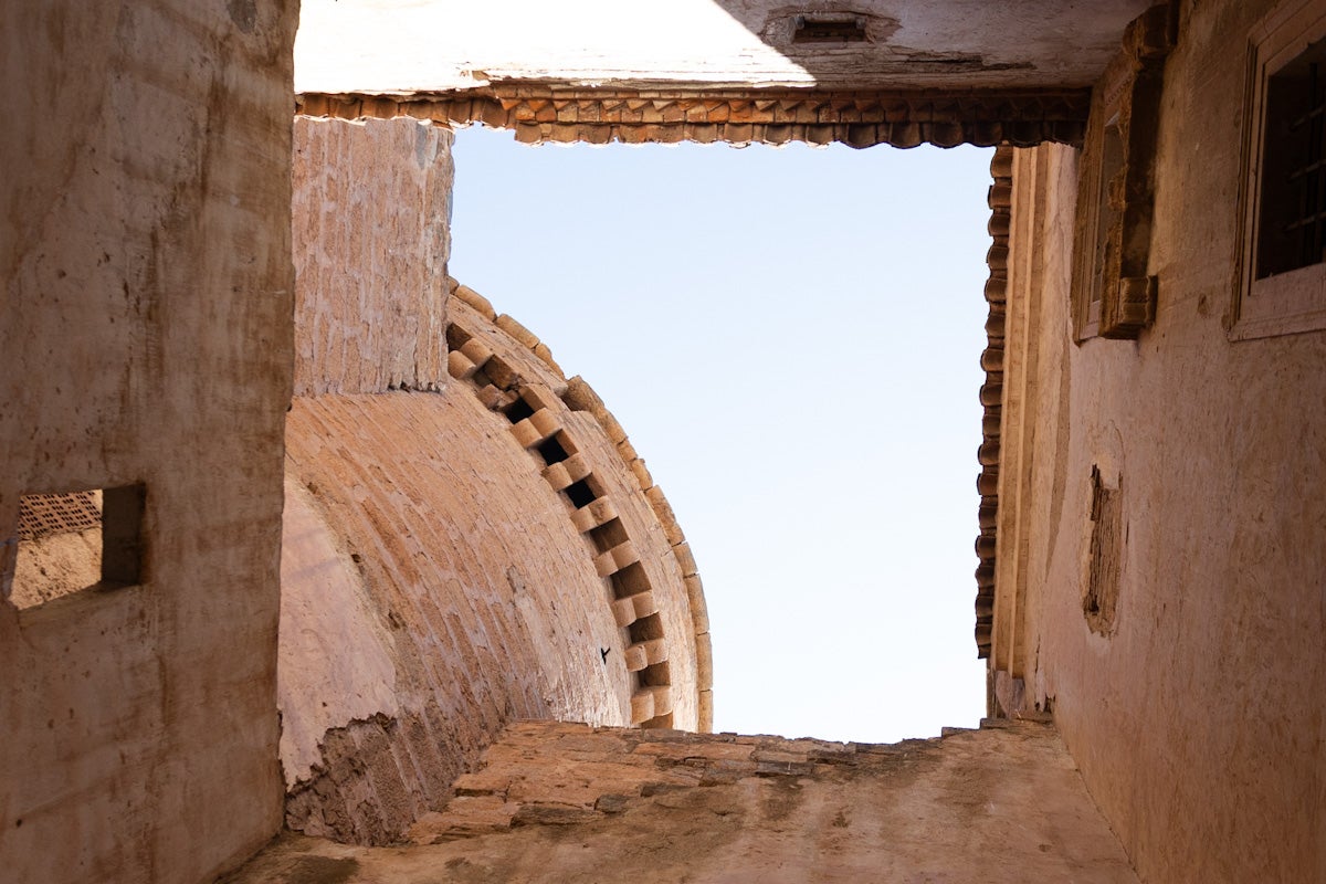 Las imágenes del interior del Castillo de la Calahorra y el acto de adquisición