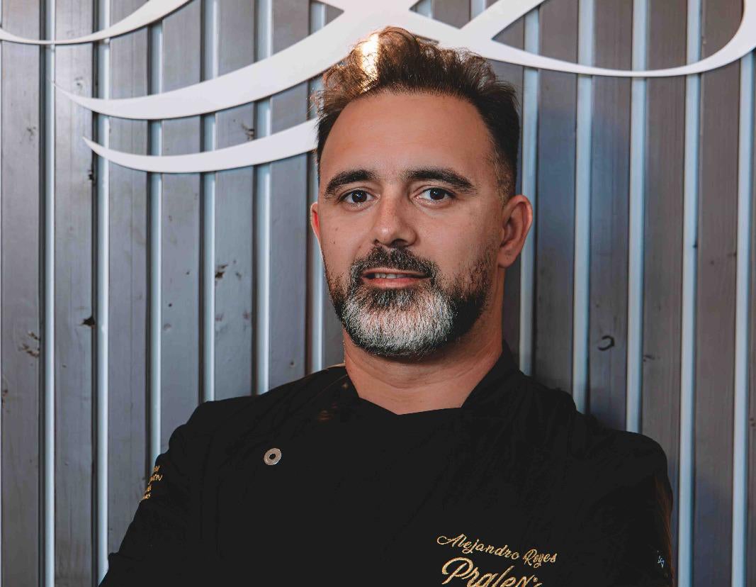 Alejandro Reyes es uno de los pocos titulados en heladería artesanal de España.