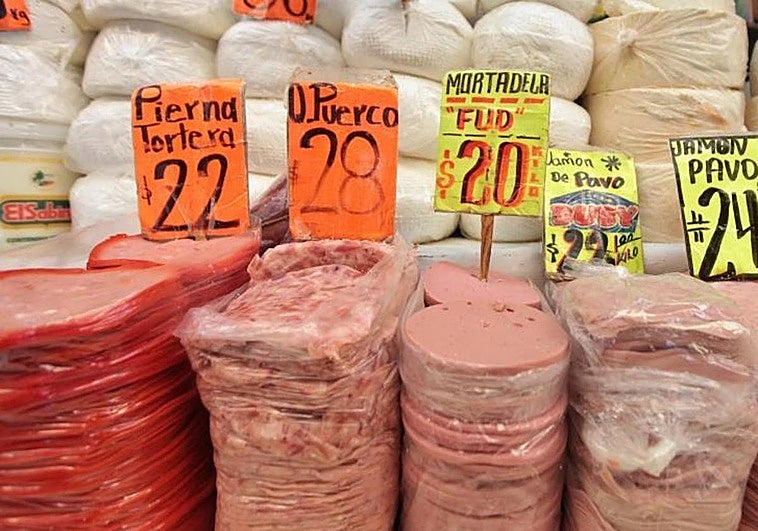 La razón por la que debes abrir los embutidos 5 minutos antes de comerlos