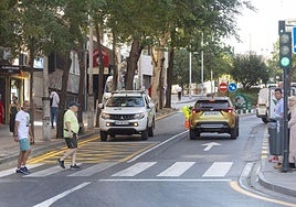 Novedosa imagen de la avenida de Madrid con vehículos que circulan en sentido ascendente y descendente.