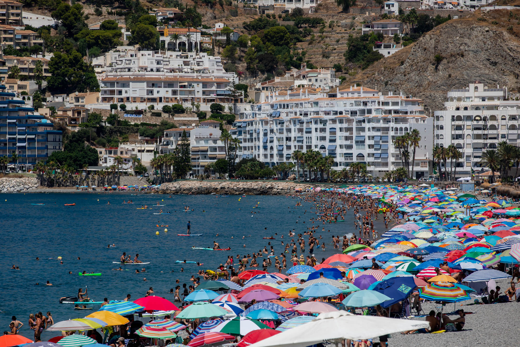 Primer fin de semana de agosto a reventar en Almuñécar