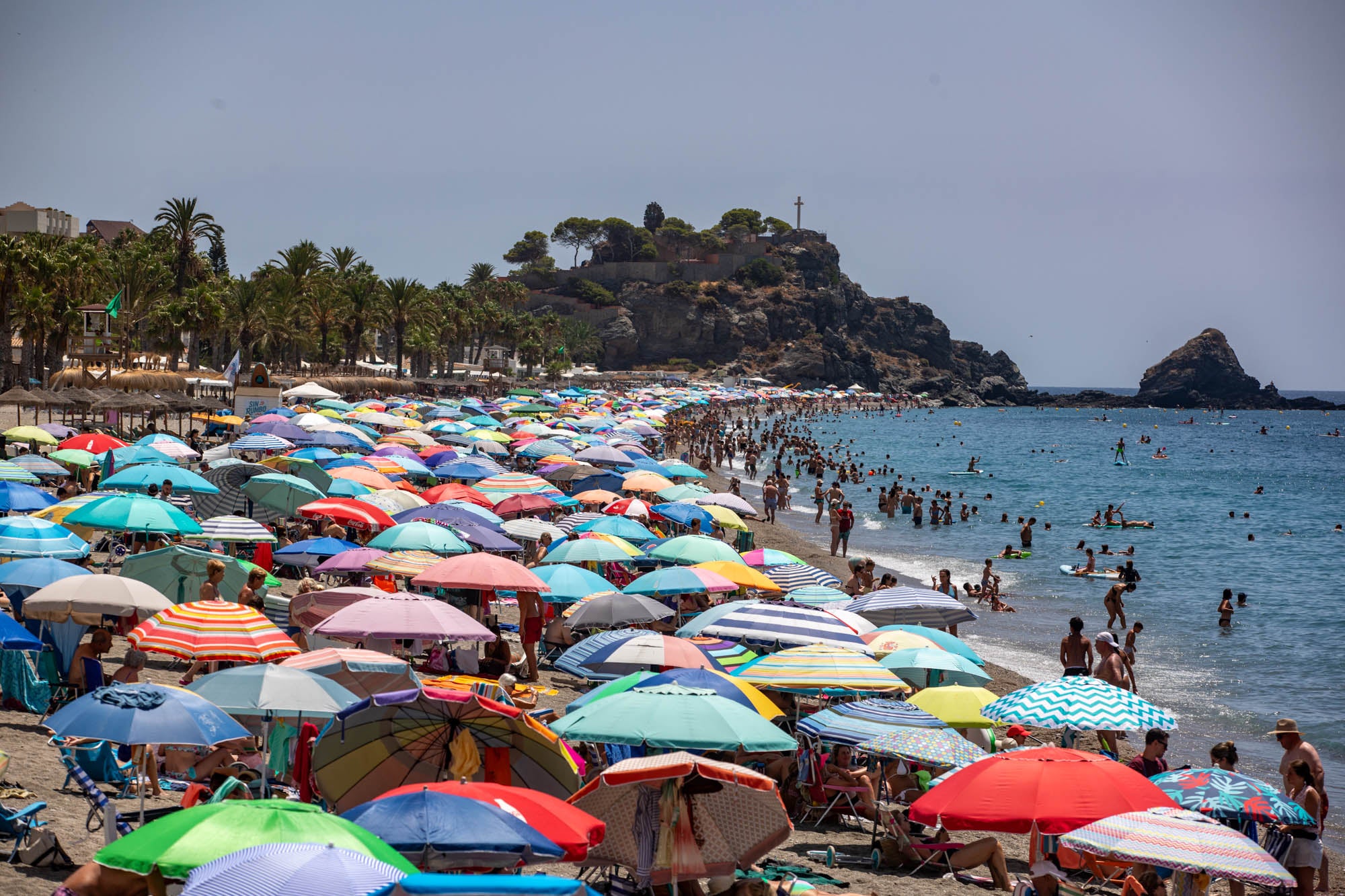 Primer fin de semana de agosto a reventar en Almuñécar