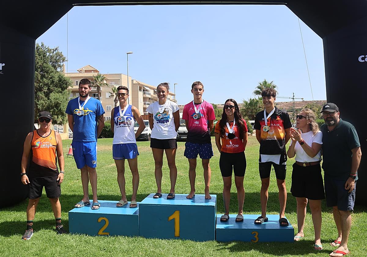 Mañana de sol y mar con el IV Acuatlón Almerimar