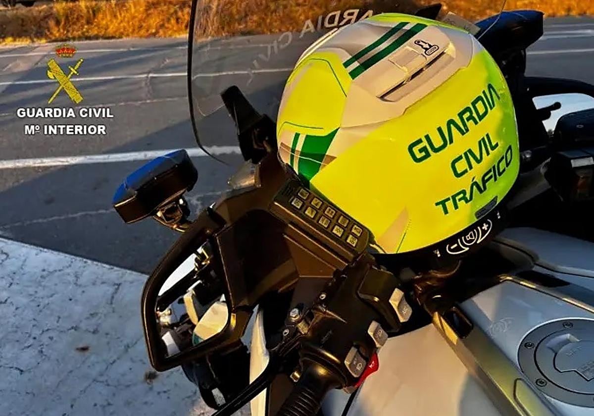 La Guardia Civil detiene al camionero que atropelló mortalmente a un hombre que cambiaba una rueda en la A-7