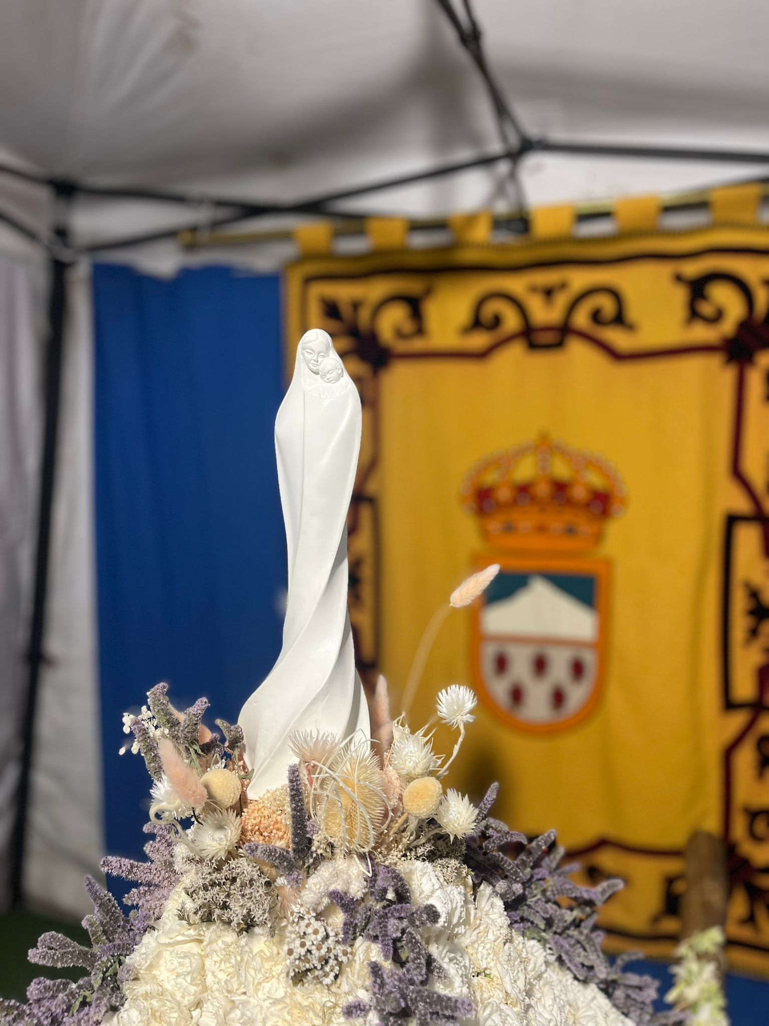 Las bellas imágenes de la romería más alta de España