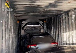 Vehículos robados, en el contenedor que la trama pretendía enviar a Gambia.