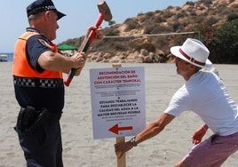 Imagen de la playa de la Charca este viernes.