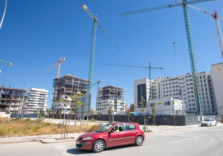 La hipoteca media en Granada vuelve a superar los cien mil euros