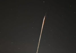 Bola de fuego vista en el cielo este domingo por la noche.