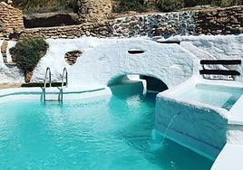 Piscina de las Cuevas Balcones de Piedad.