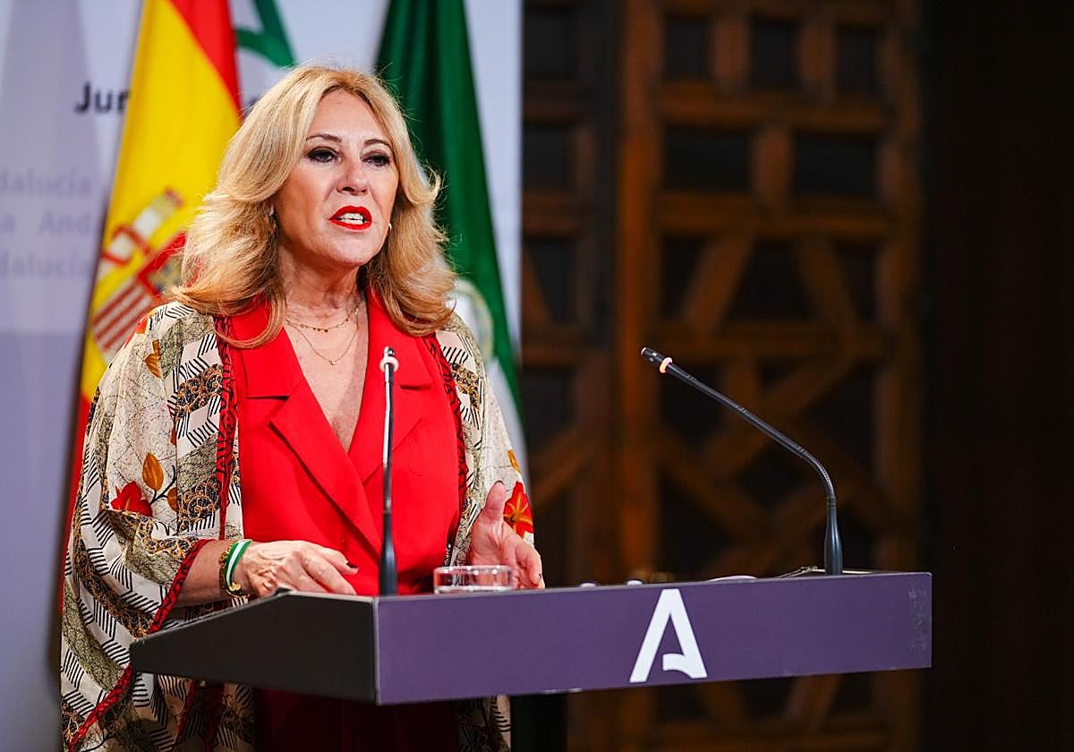 La consejera de Economía, Hacienda y Fondos Europeos y portavoz del Gobierno andaluz, Carolina España.