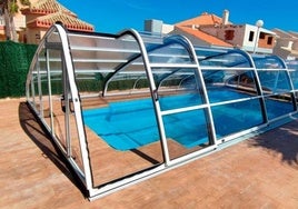 Cubiertas personalizadas para piscinas: eficiencia, seguridad y uso durante todo el año