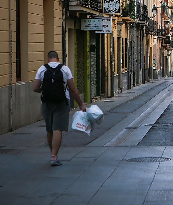 Imagen secundaria 2 - Granada, vacía. 
