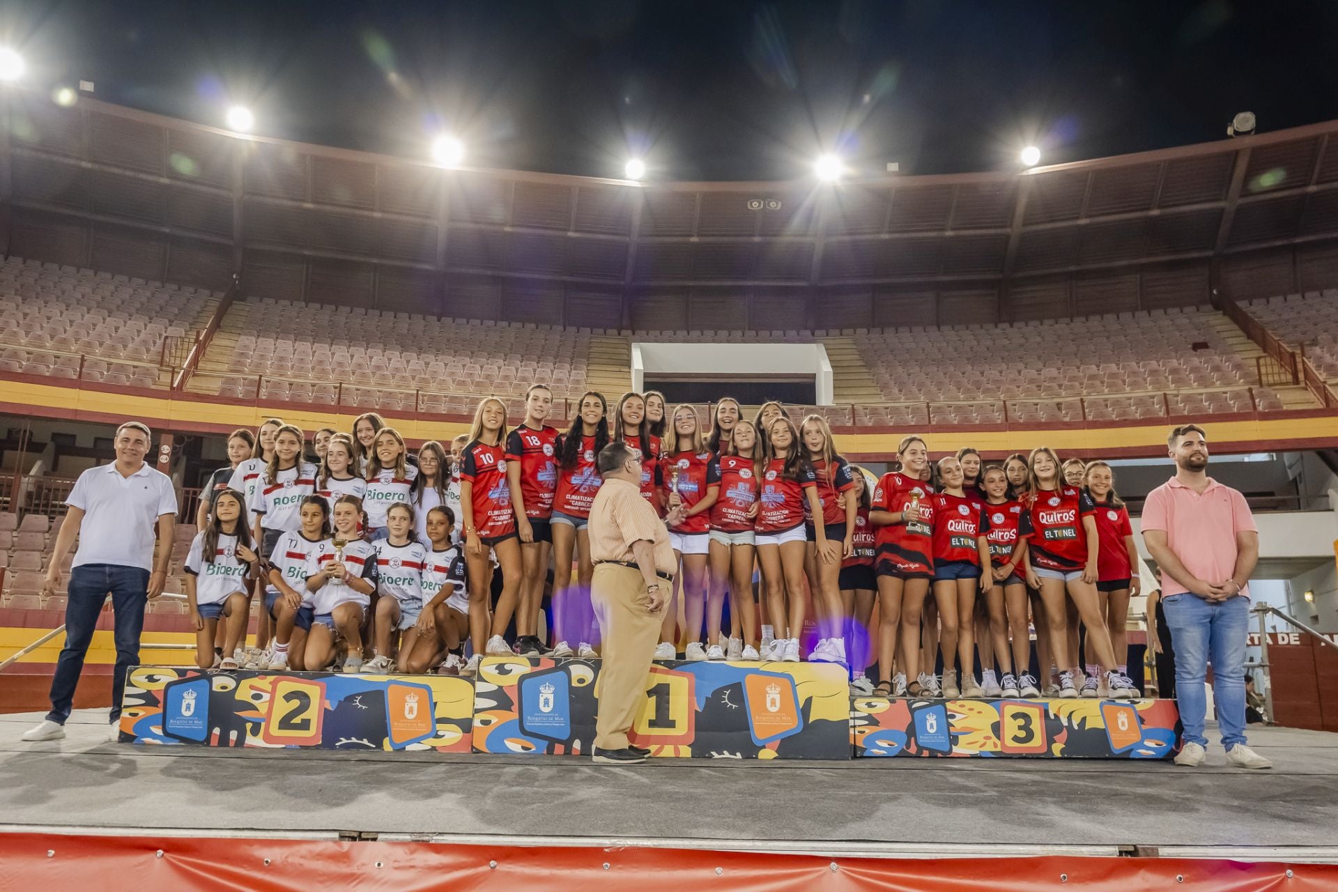 El pulso del verano en cien horas