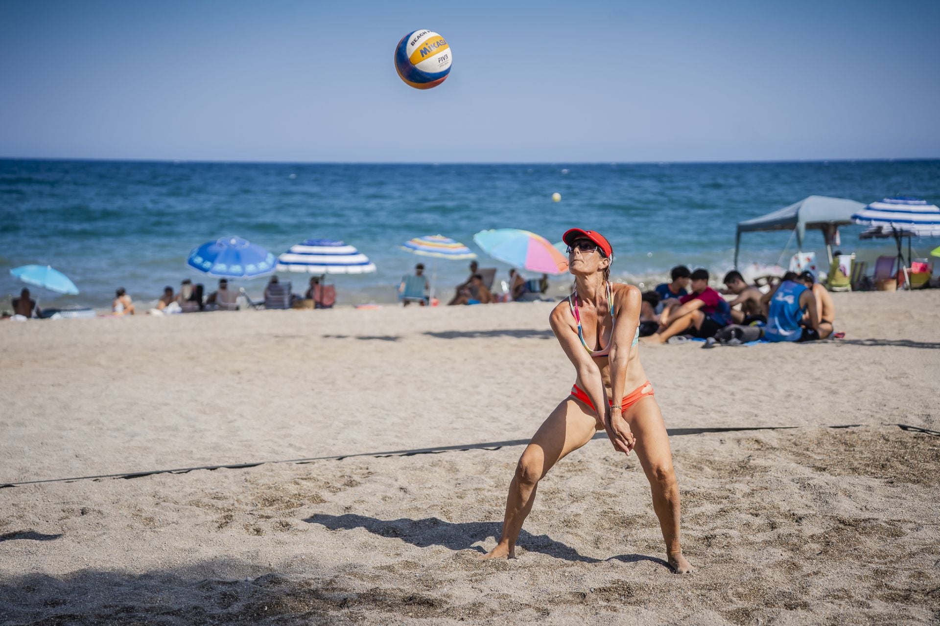 El pulso del verano en cien horas