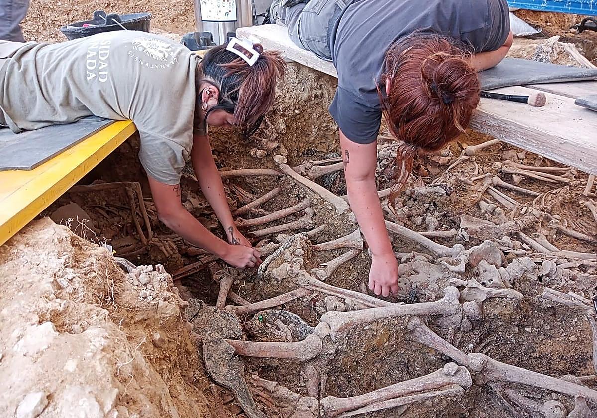Exhumación de represaliados.