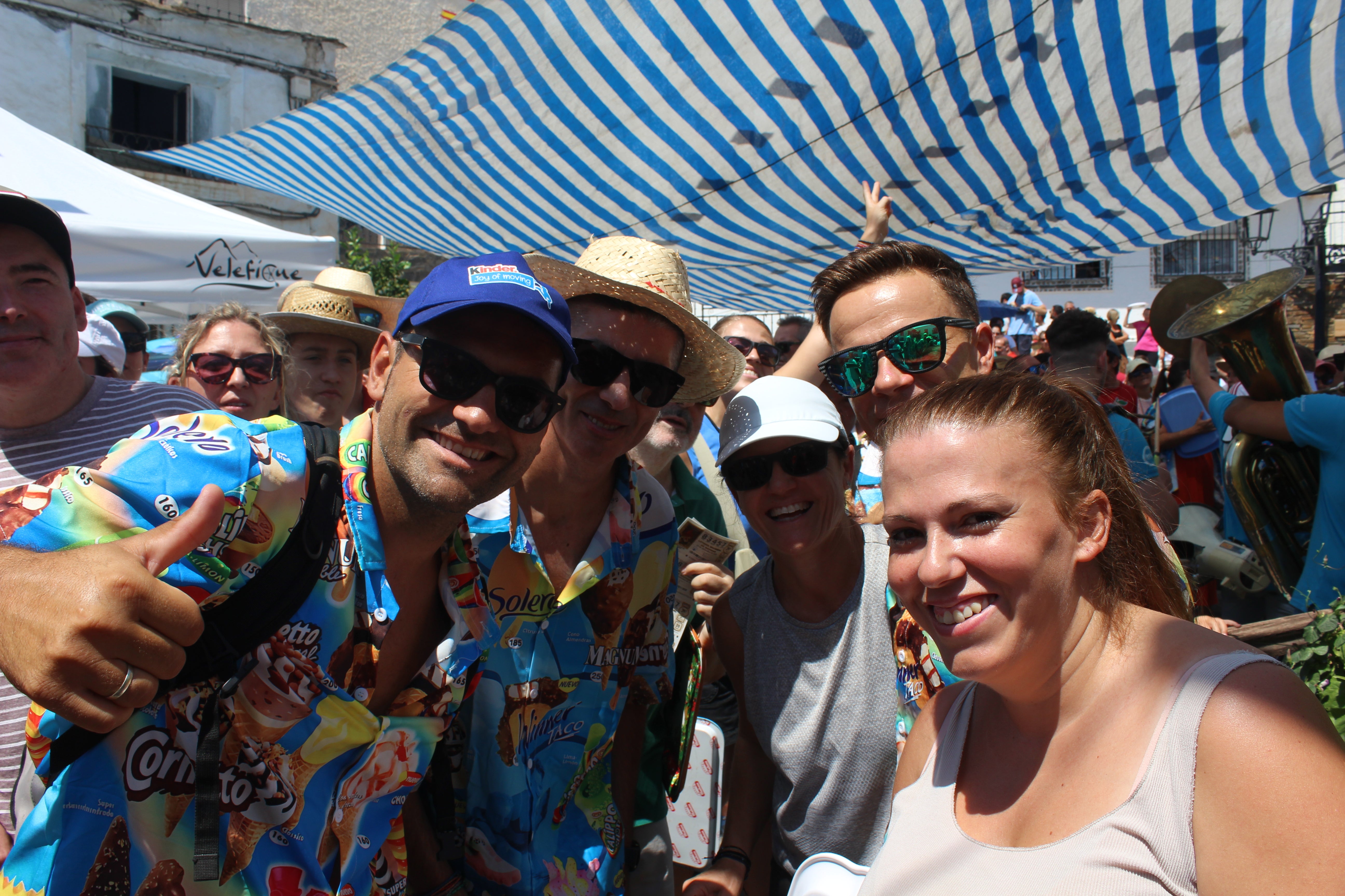 Velefique se da un festín de paella por sus Fiestas Patronales, en imágenes