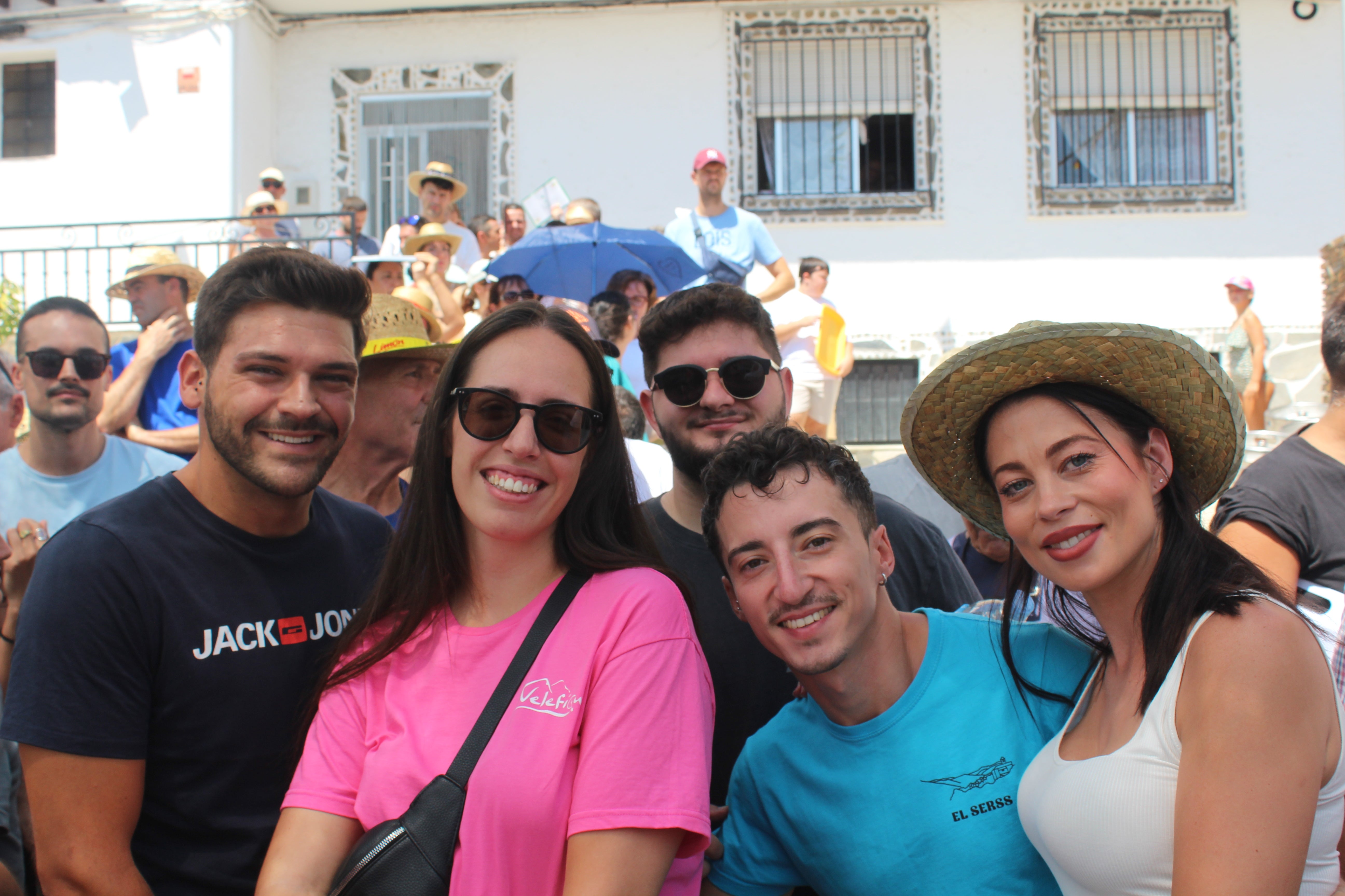 Velefique se da un festín de paella por sus Fiestas Patronales, en imágenes