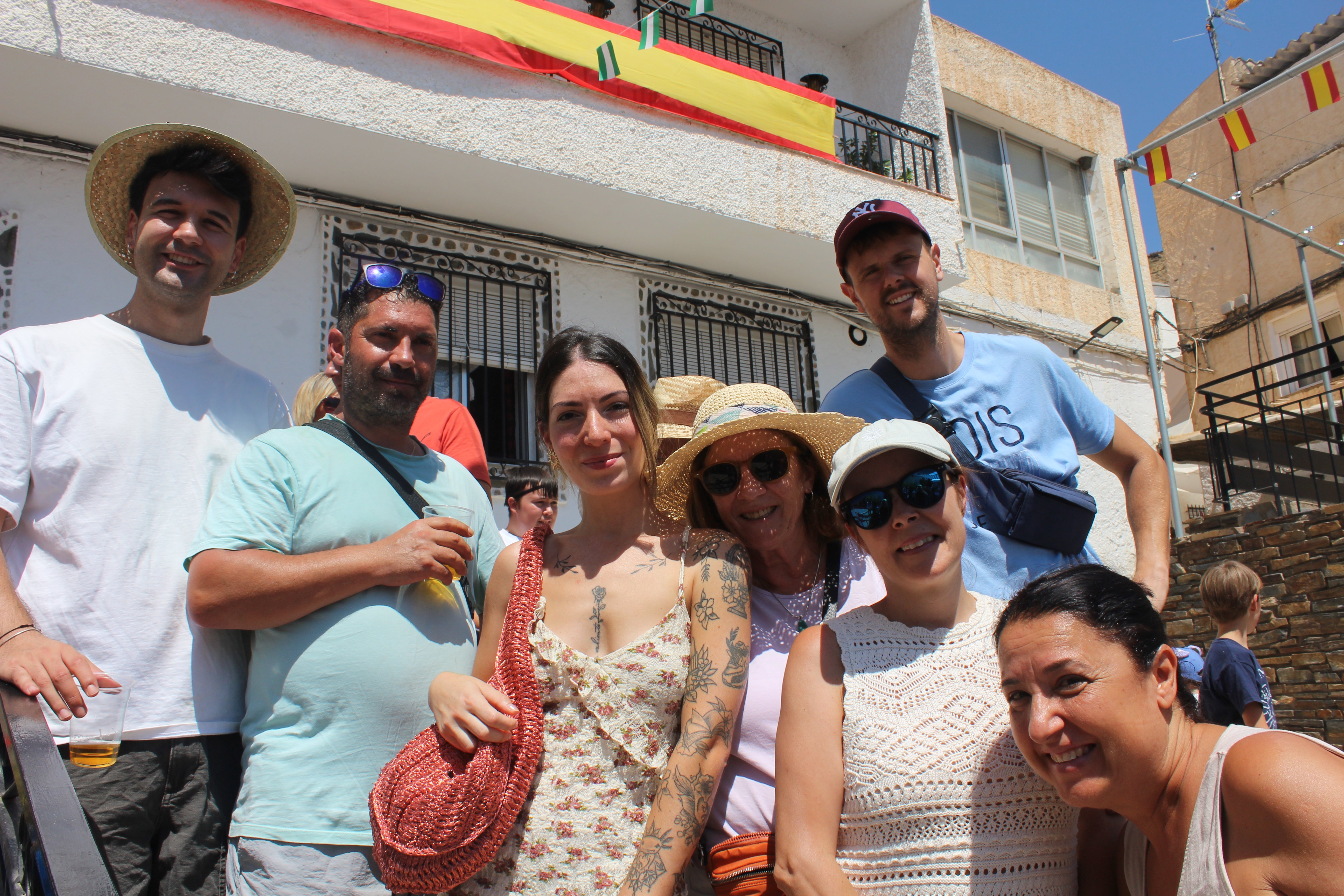 Velefique se da un festín de paella por sus Fiestas Patronales, en imágenes