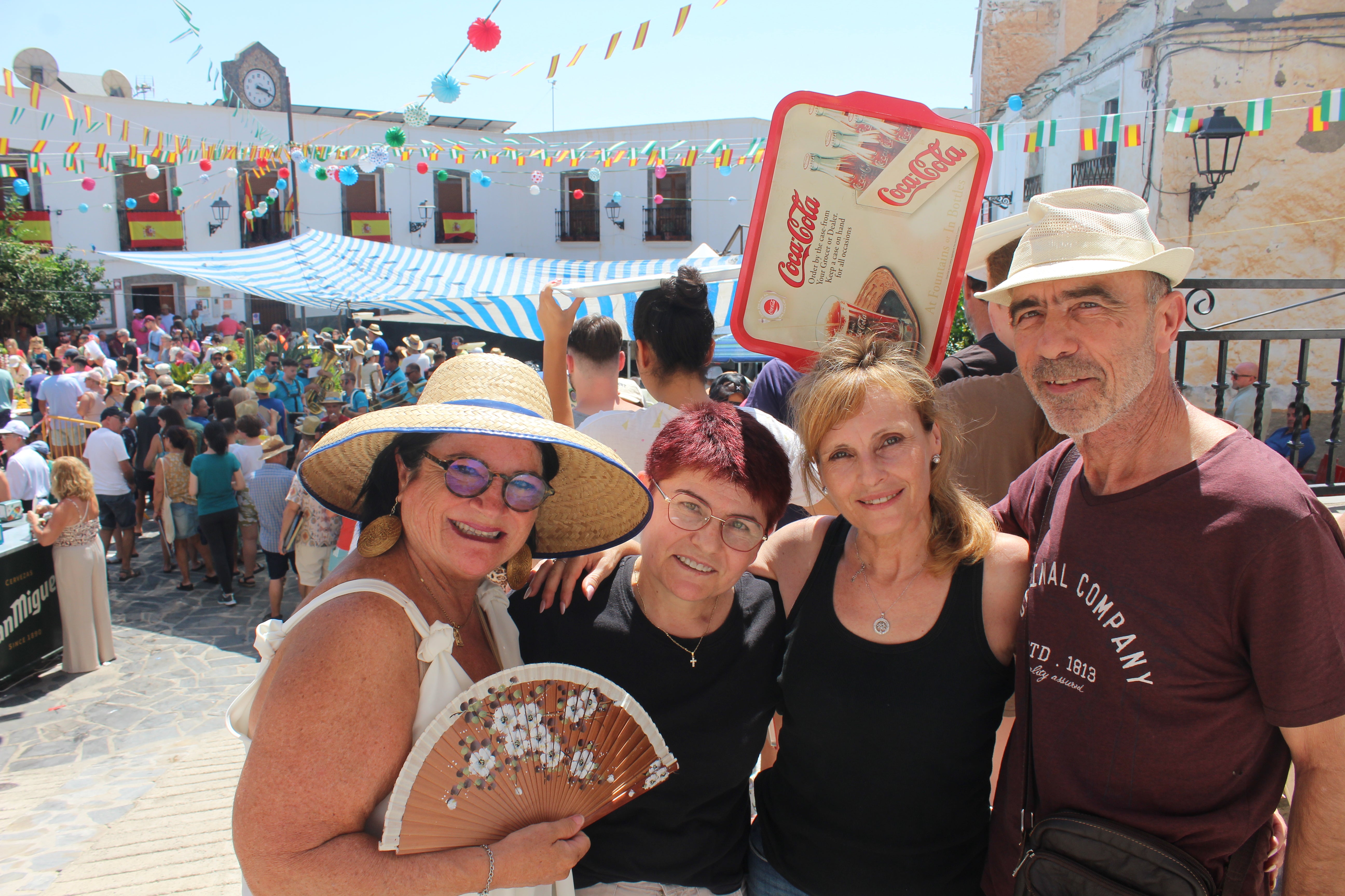 Velefique se da un festín de paella por sus Fiestas Patronales, en imágenes