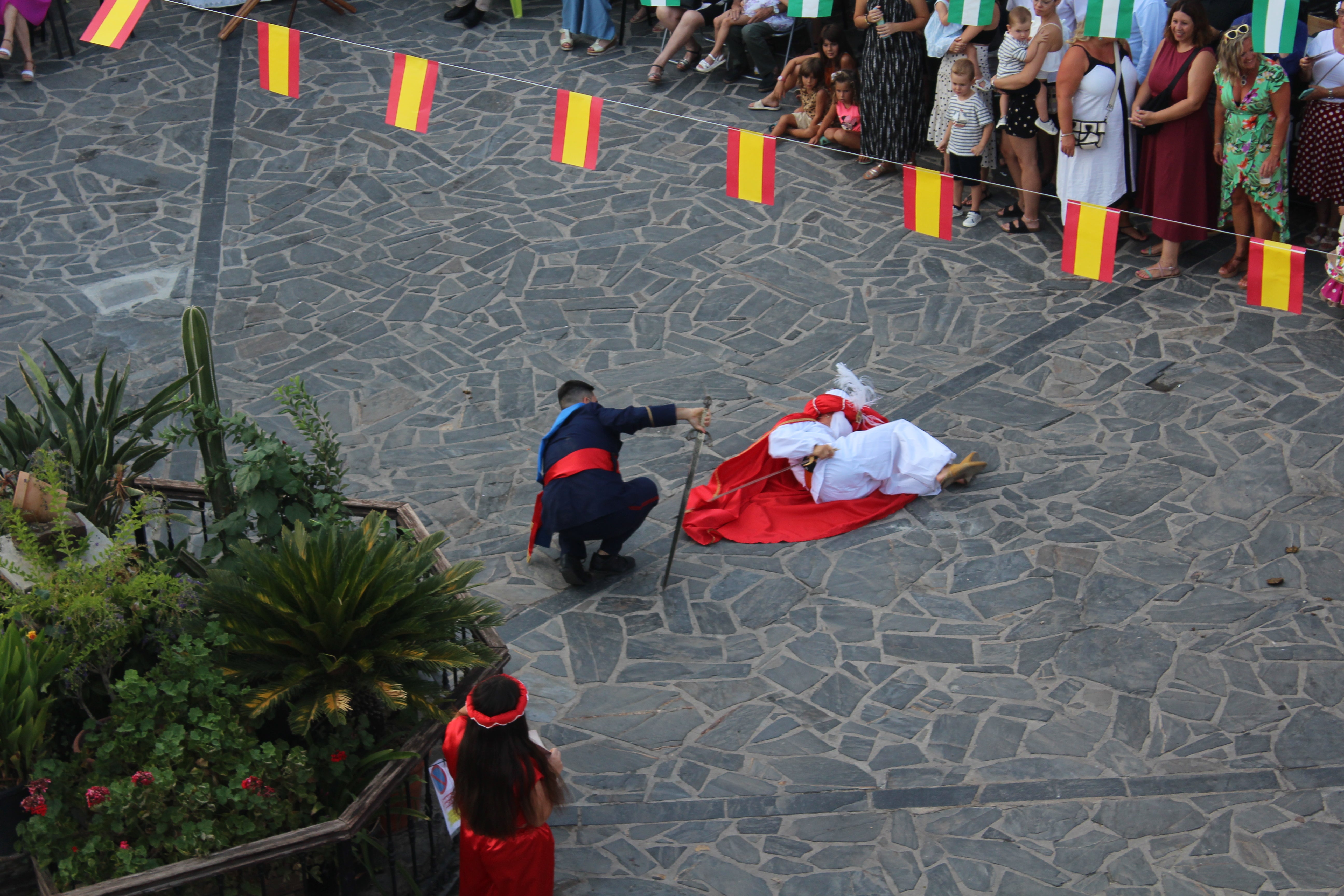 Velefique revive su pasión con los Moros y Cristianos, en imágenes