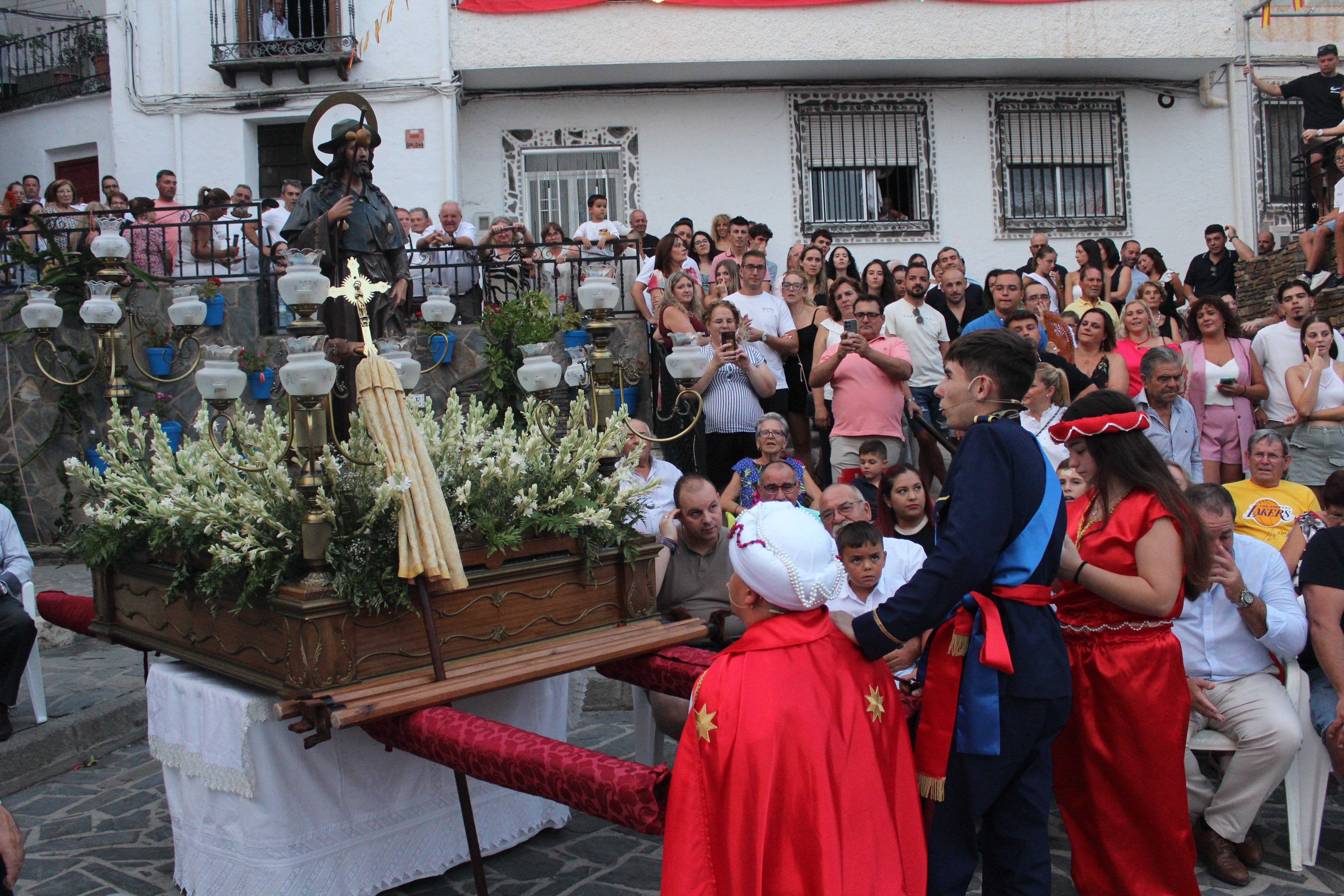 Velefique revive su pasión con los Moros y Cristianos, en imágenes