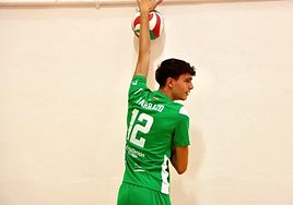 Tarrazo quiere poner contra la espada y la pared a sus compañeros para ganarles el puesto.