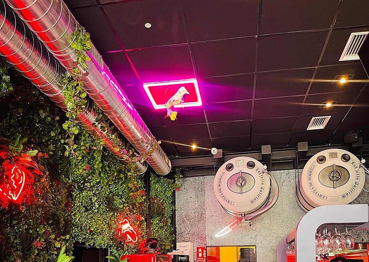 Imagen secundaria 1 - Ni Mihita Burger: La revolución gastronómica en la Estación de Andaluces