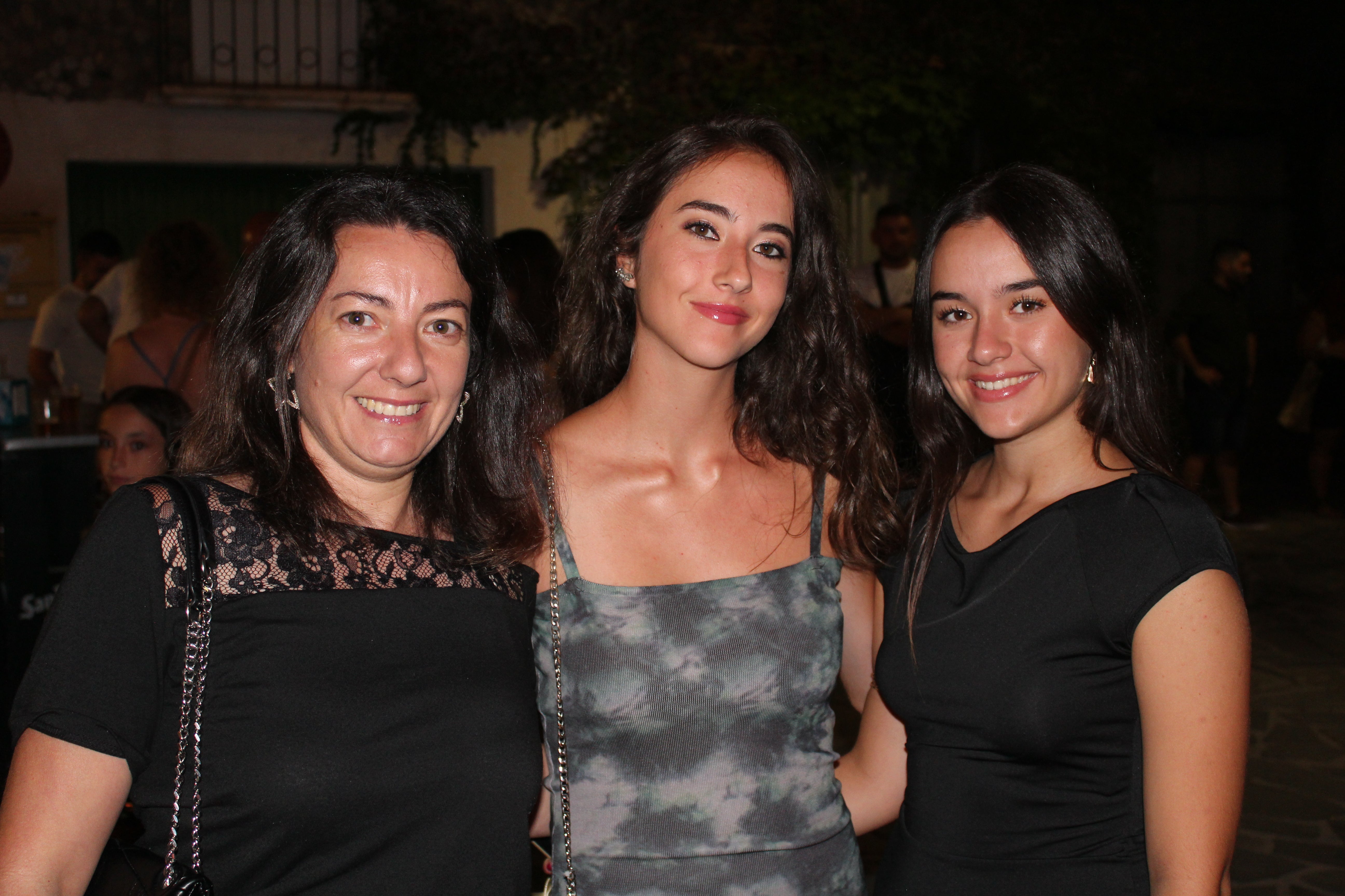 Velefique disfruta de baile y de la familia por sus fiestas, en imágenes