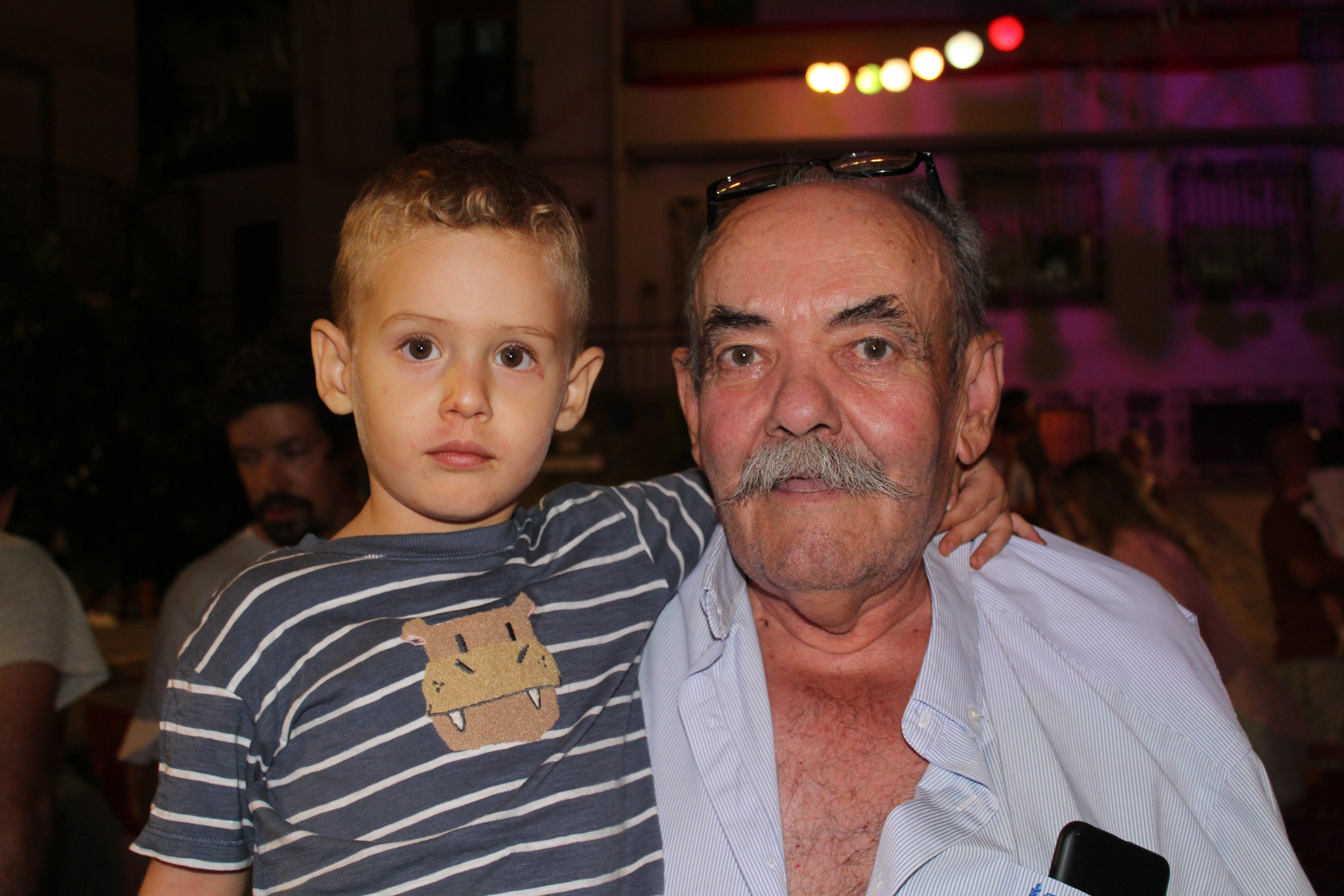 Velefique disfruta de baile y de la familia por sus fiestas, en imágenes